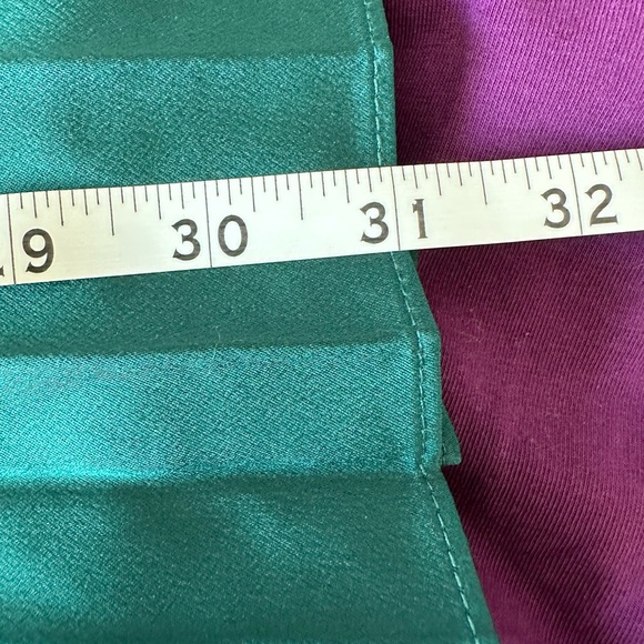 J. Crew Elegant Green Pleated Skirt - Picture 4 of 5